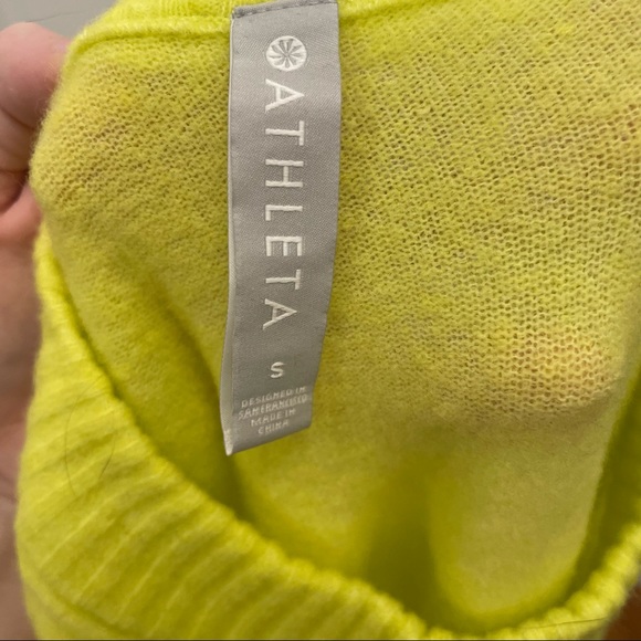 NWT Athleta Transit Crew Sweater - Picture 4 of 4